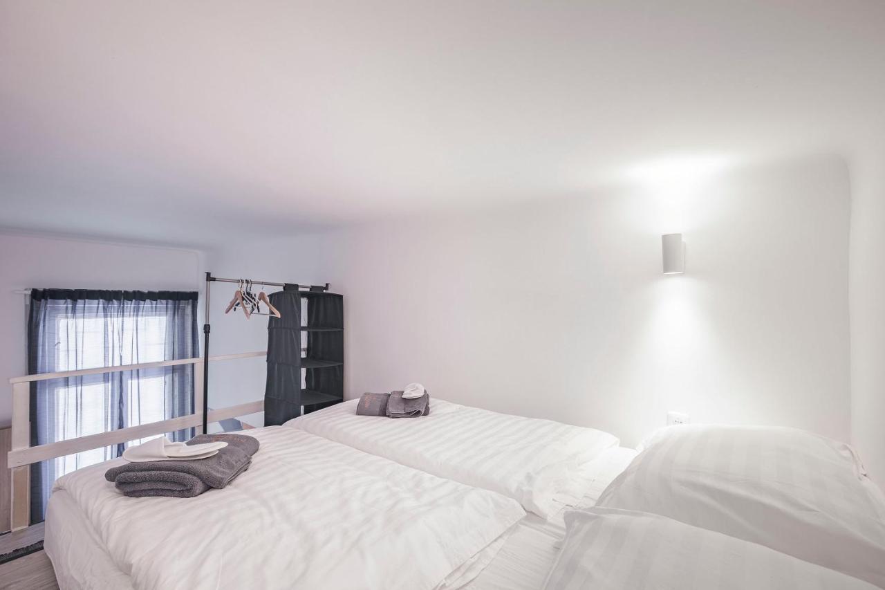 D'Crown Residences Budapest Luaran gambar