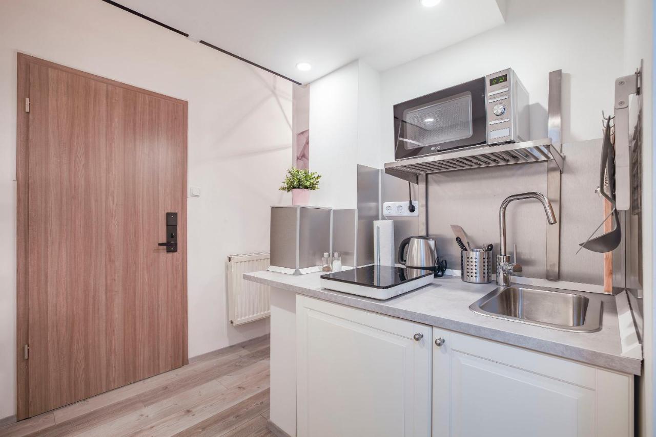 D'Crown Residences Budapest Luaran gambar