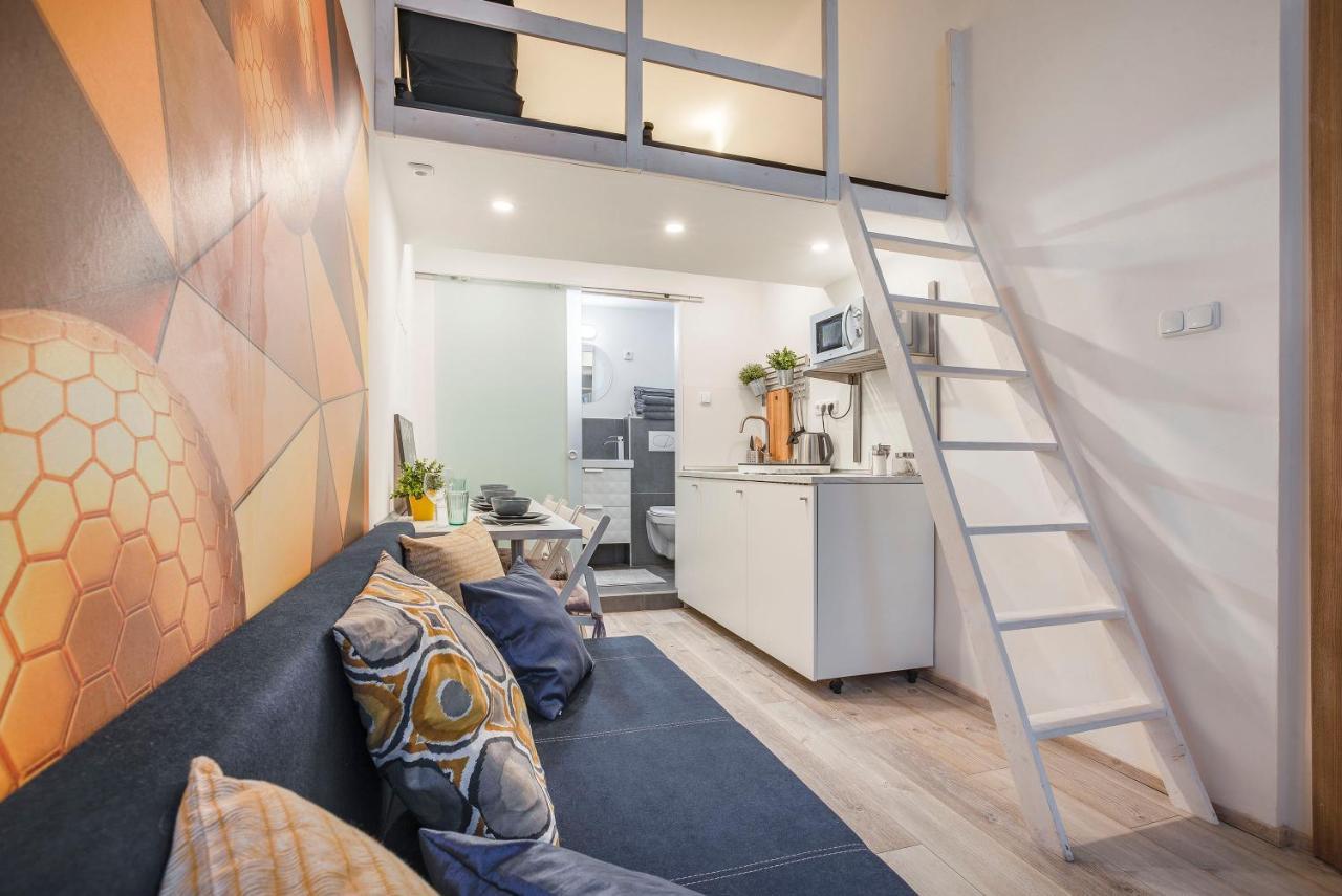 D'Crown Residences Budapest Luaran gambar
