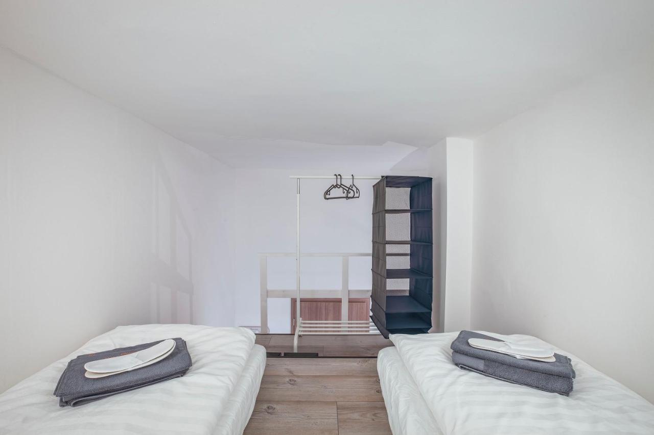 D'Crown Residences Budapest Luaran gambar