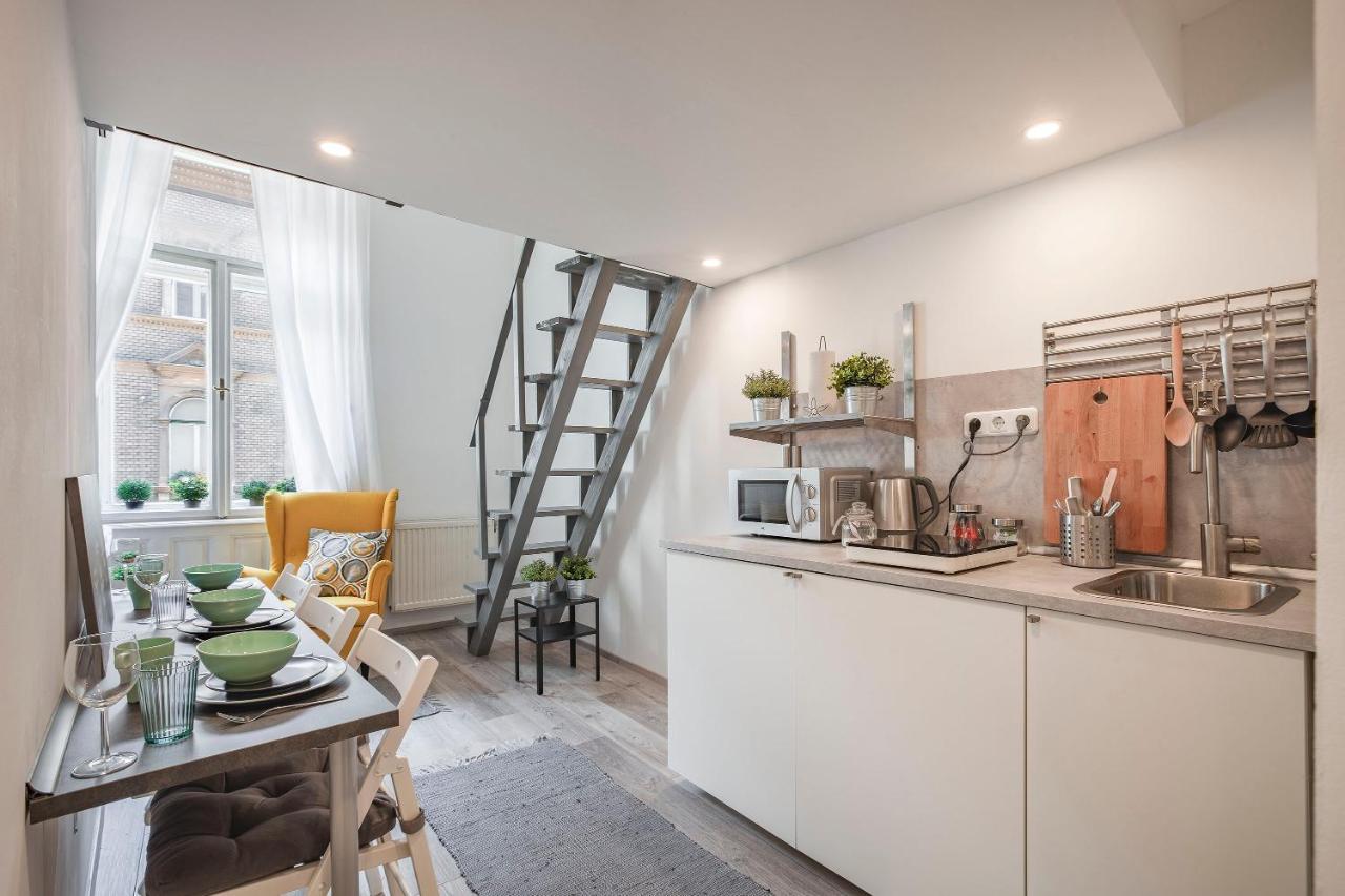 D'Crown Residences Budapest Luaran gambar