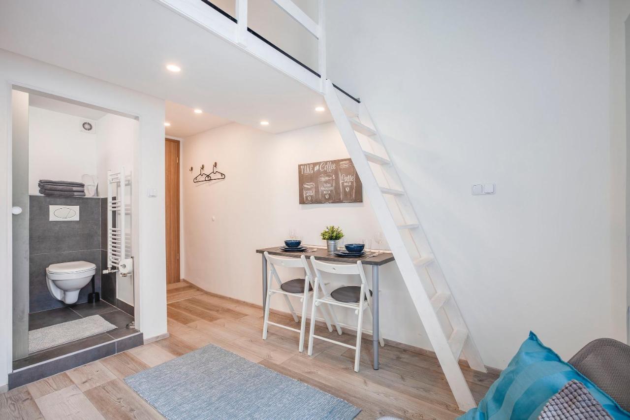 D'Crown Residences Budapest Luaran gambar