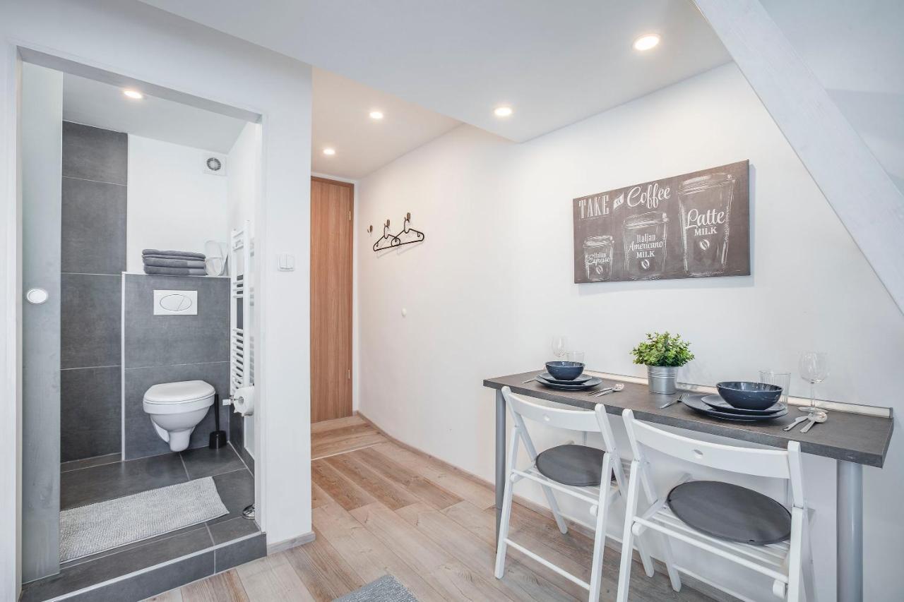 D'Crown Residences Budapest Luaran gambar