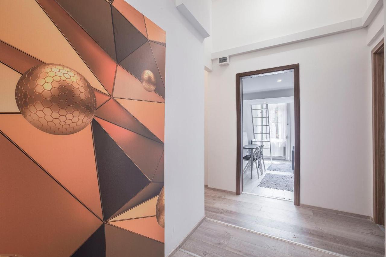 D'Crown Residences Budapest Luaran gambar