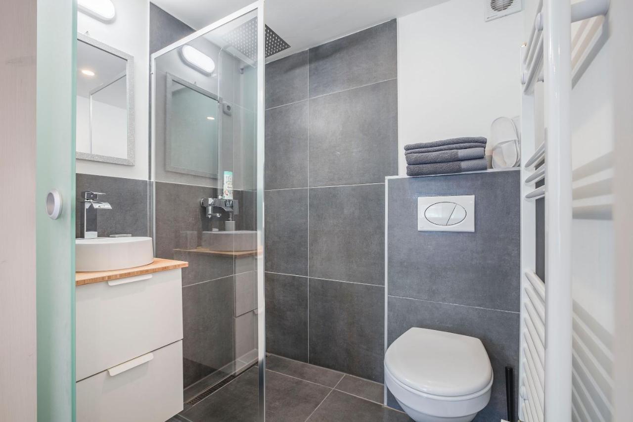 D'Crown Residences Budapest Luaran gambar