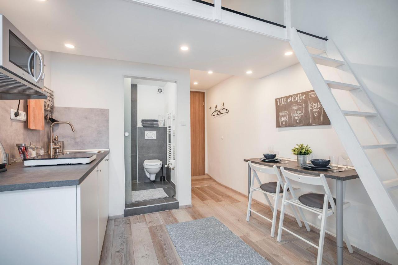 D'Crown Residences Budapest Luaran gambar