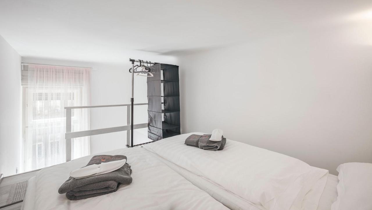 D'Crown Residences Budapest Luaran gambar