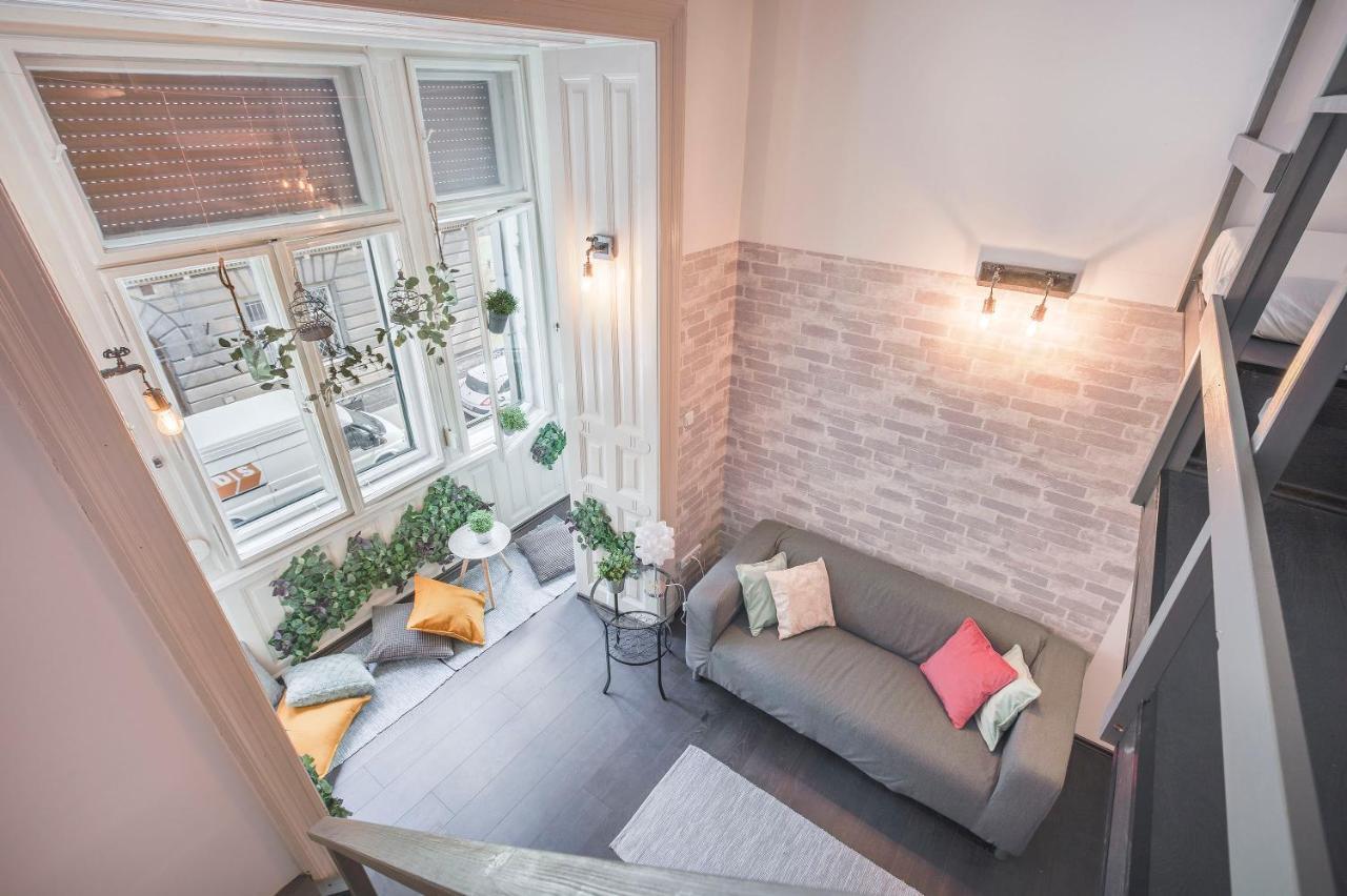 D'Crown Residences Budapest Luaran gambar