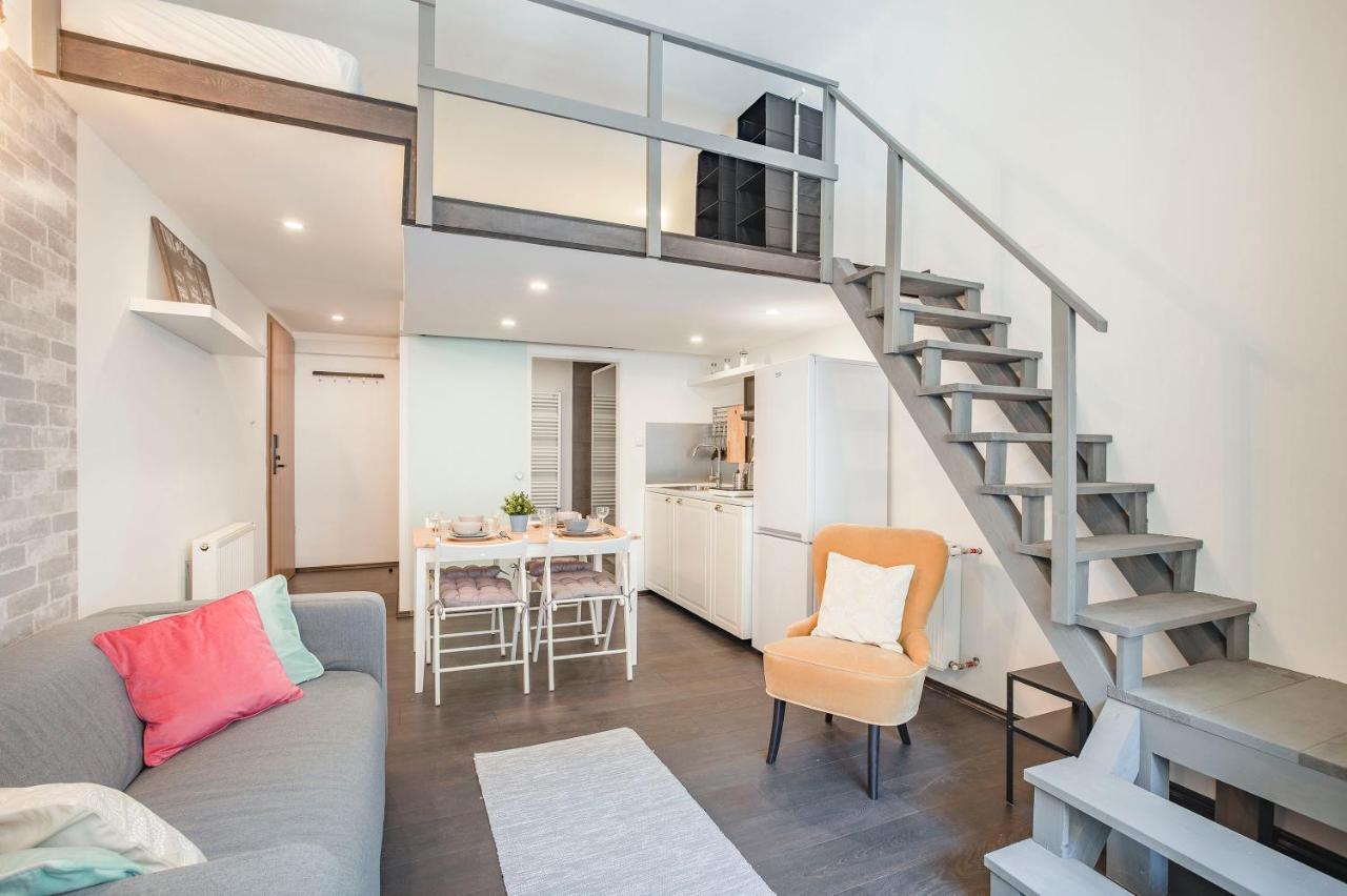 D'Crown Residences Budapest Luaran gambar