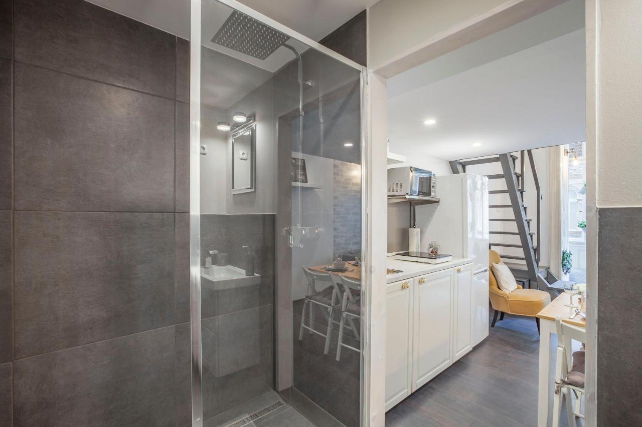 D'Crown Residences Budapest Luaran gambar